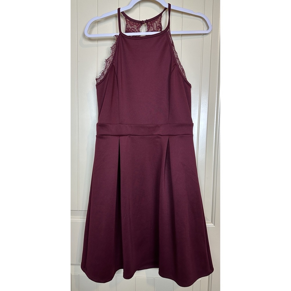 Altar'd State Red Halter Sleeveless open back stretch pleated dress‎ sz L GUC